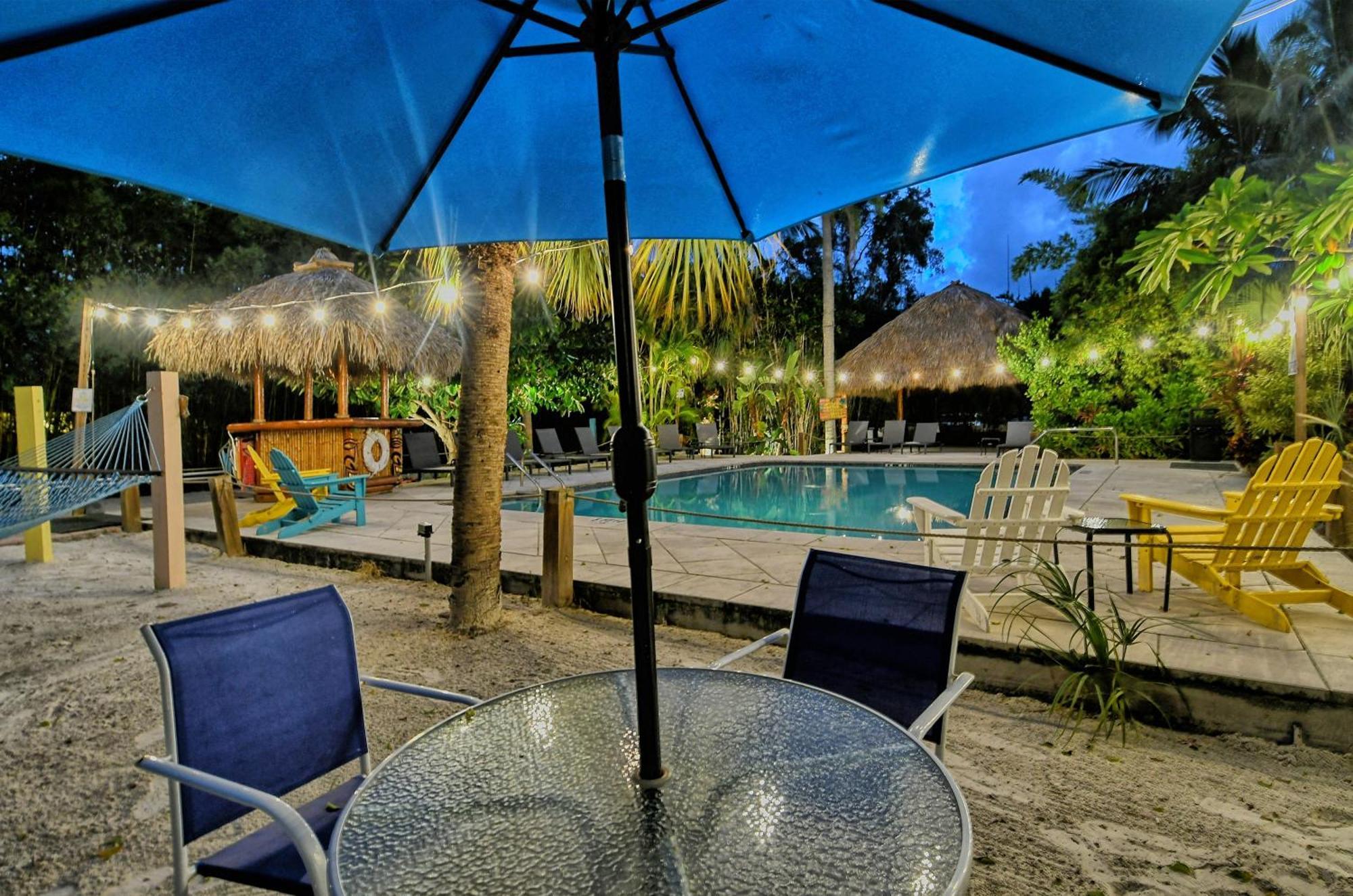 Siesta Key Palms Resort Point O'Rocks Ngoại thất bức ảnh