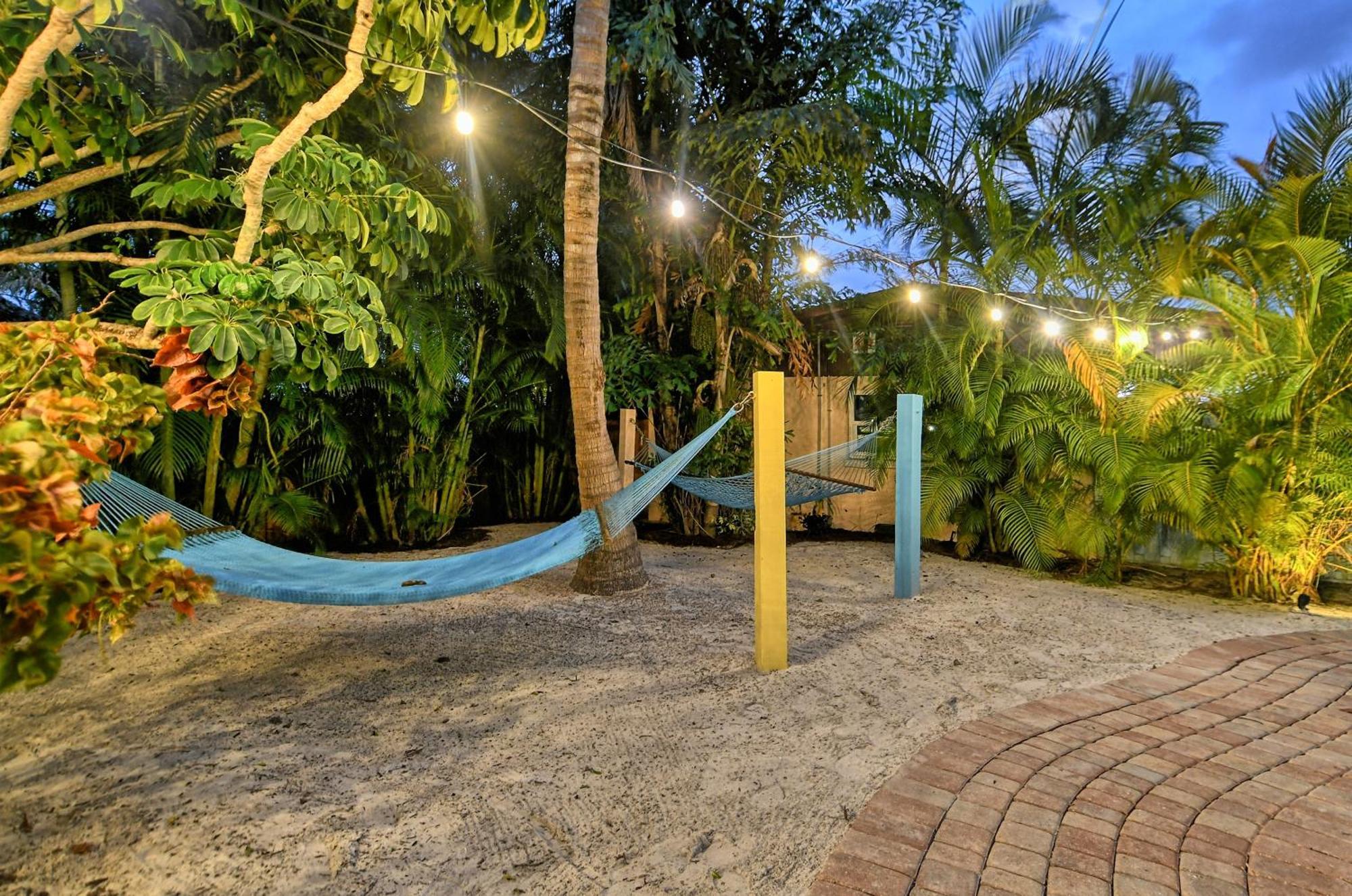 Siesta Key Palms Resort Point O'Rocks Ngoại thất bức ảnh