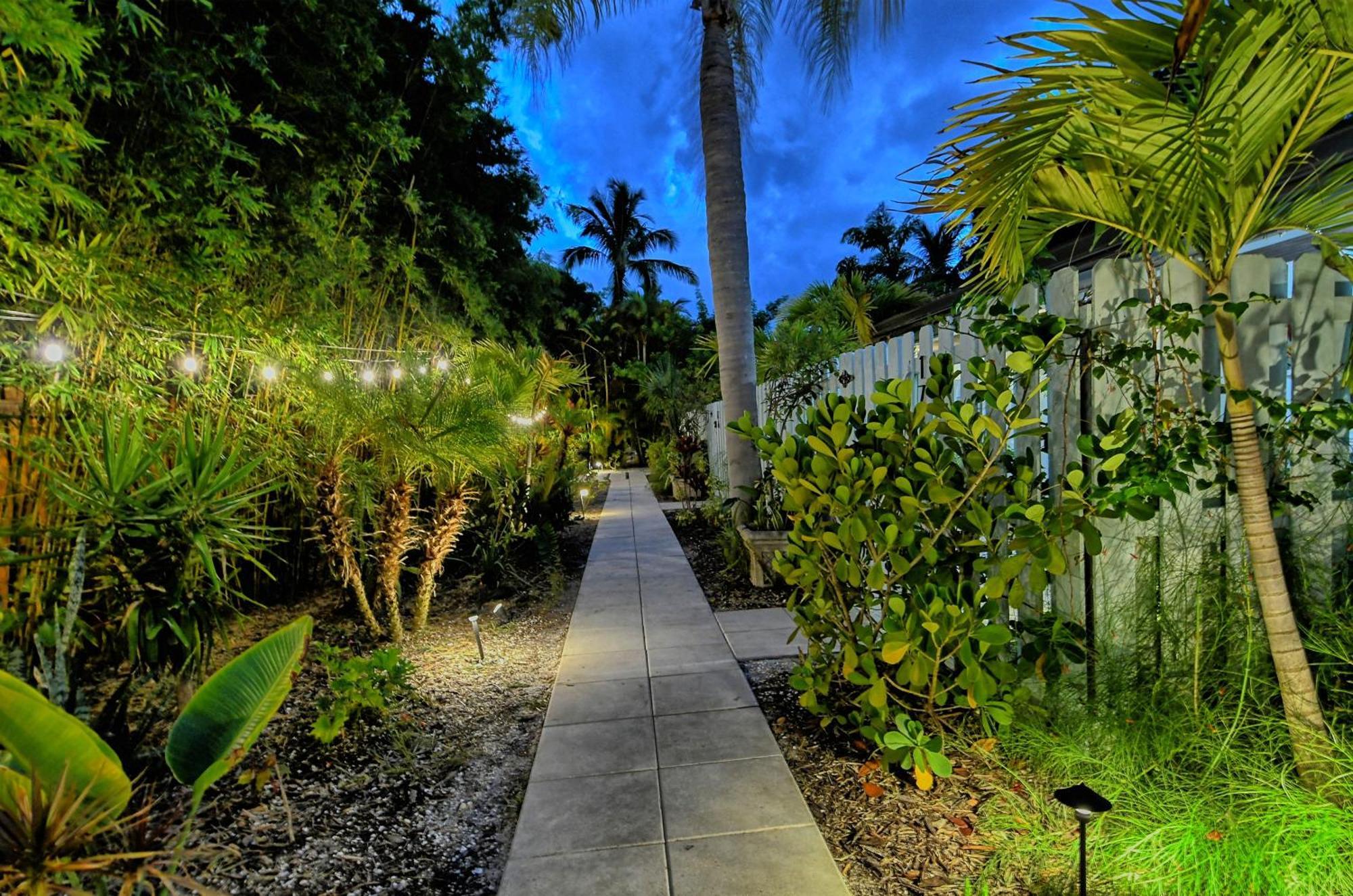 Siesta Key Palms Resort Point O'Rocks Ngoại thất bức ảnh