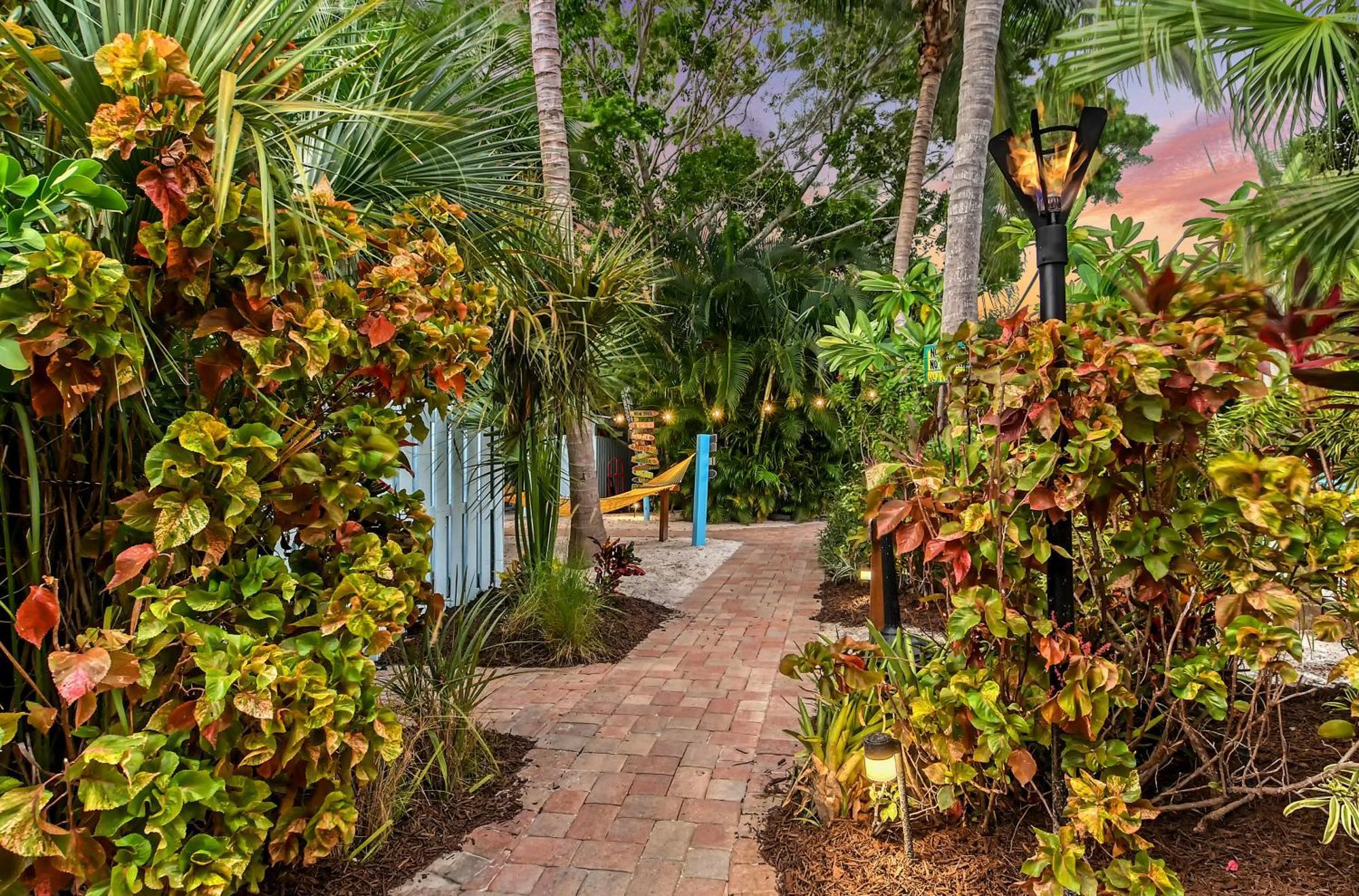 Siesta Key Palms Resort Point O'Rocks Ngoại thất bức ảnh
